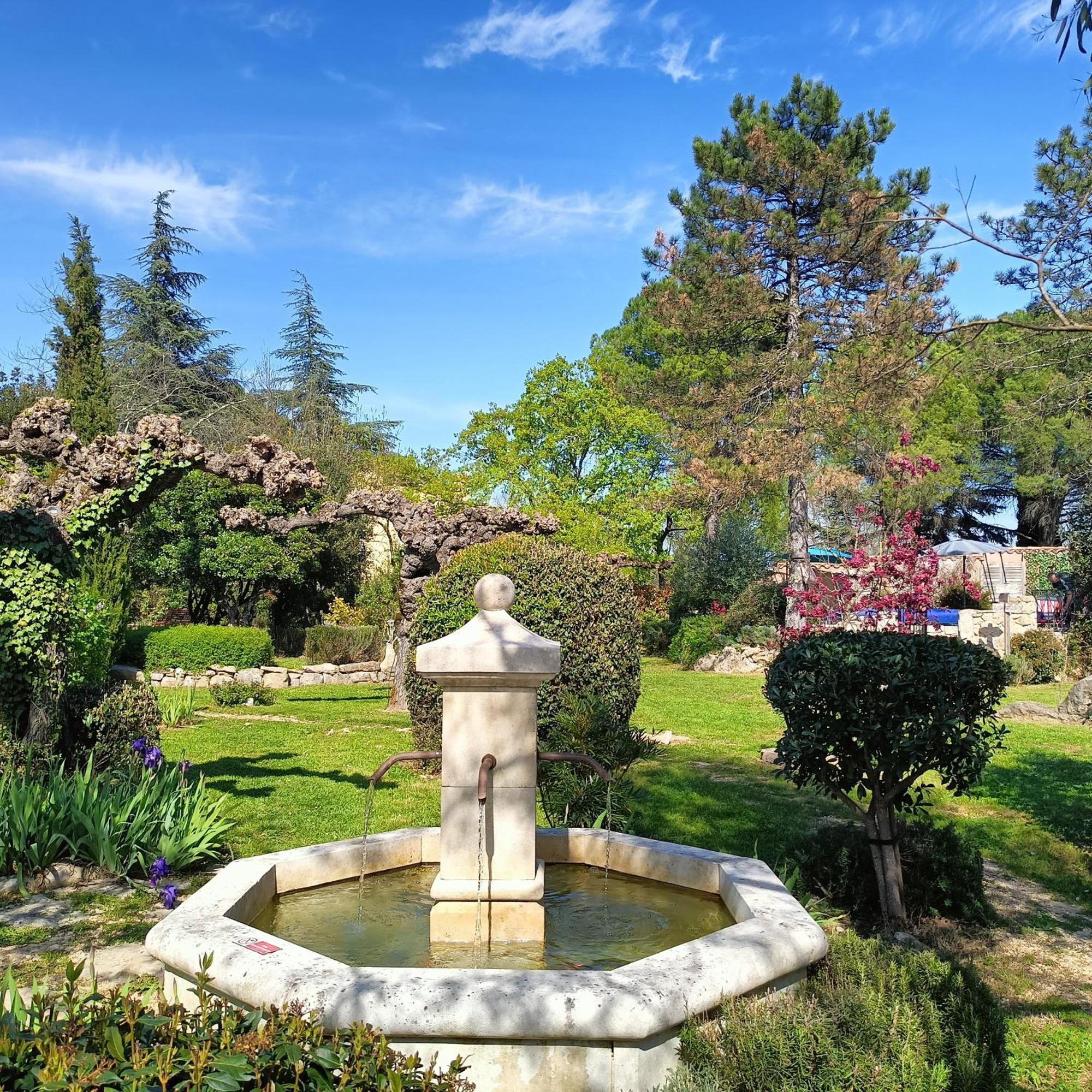 Villa L'Arbre Du Magnan Chandolas Exterior foto